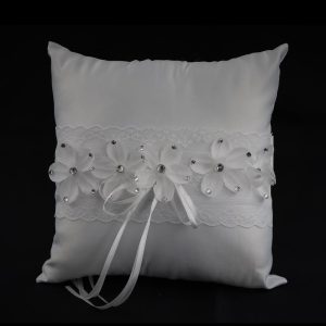 כרית לטבעות מרובעת