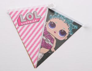 LOL שרשרת דגלים משולשים