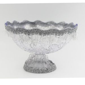 קערת חינה מעוטרת